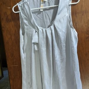 Silvery sleeveless top